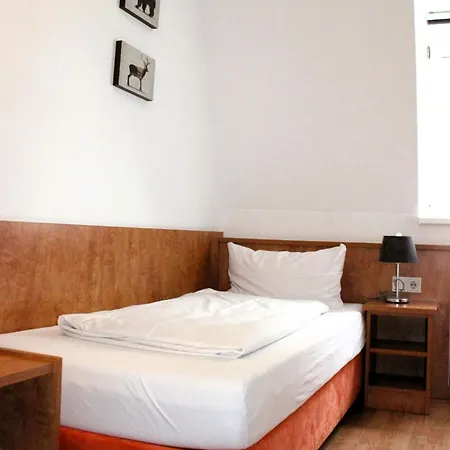 Waitzingers Hotel