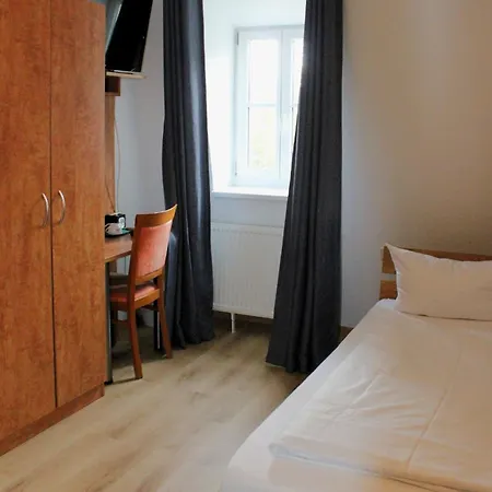 Waitzingers Hotel 3*